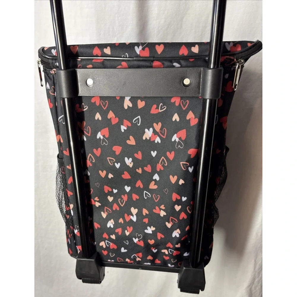 Woman's Weekender Collapsible Travel Bag With Wheels